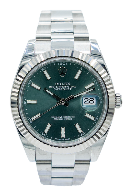 Rolex reference "126334" Datejust steel luxury watch with green dial