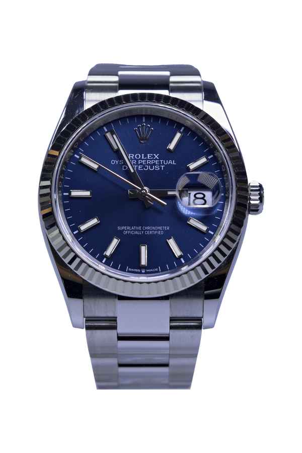 Rolex Datejust 36 Ref. 126234 — blaues Zifferblatt, Stahlgehäuse mit geriffelter Lünette