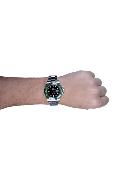 Rolex Submariner Ref. 126610LV Rolex Submariner Ref. 126610LV