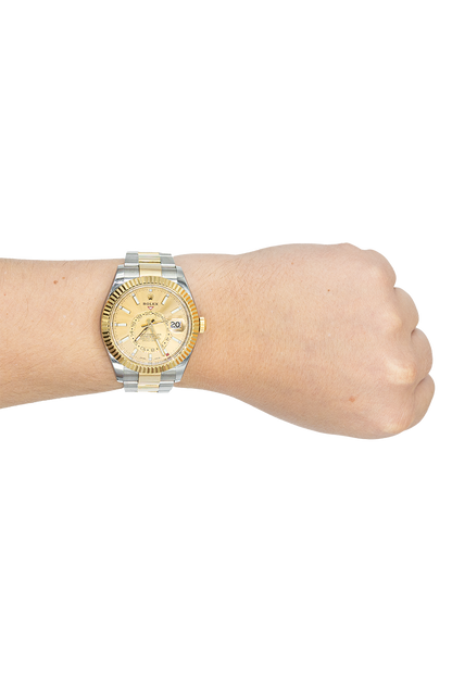 Sky-Dweller