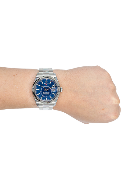Sky-Dweller